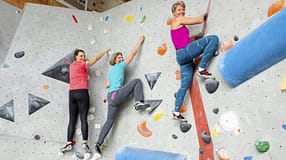 CAVALLO Bouldern für Reiter, Redakteurinnen in der Boulderhalle, Claudia Butry, Barbara Böke, Nadine Szymanski