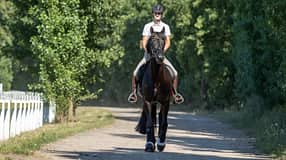 Moritz Treffinger auf dem Pferd beim Ausritt