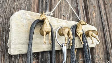 CAV Bastelecke Hakenleiste  Aufmacher