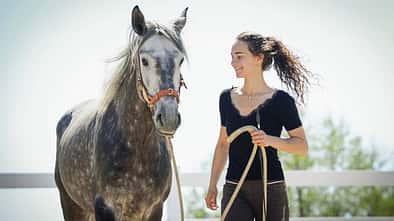 Natural Horsemanship Tanja Riedinger Arien Aguilar Freiarbeit Freiheitsdressur Horsemanship hat sich in den letzten 30 Jahren extrem gewandelt.