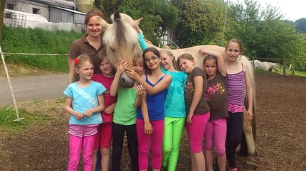 CAV-Schmusebild-Alina-Schumacher-2 CAV-Schmusebild-Alina-Schumacher-2