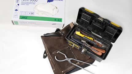 CAV Tierarzt Auto Apotheke 15 CAV Tierarzt Auto Apotheke 15