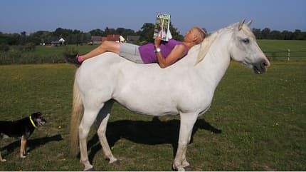 CAV CAVALLO-Leser lesen CAVALLO Marlies Bartz CAV CAVALLO-Leser lesen CAVALLO Marlies Bartz