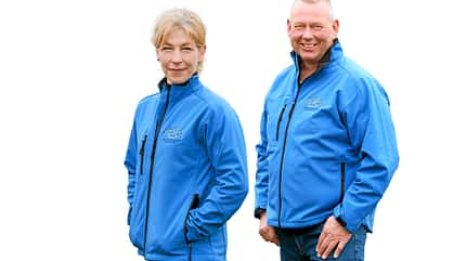 CAV Equikinetic Michael Geitner Alexandra Schmid und Michael Geitner CAV Equikinetic Michael Geitner Alexandra Schmid und Michael Geitner
