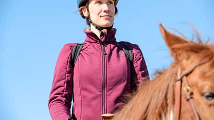 CAVALLO Aufrecht sitzen Aufrecht sitzen