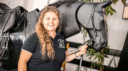 CAVALLO Debatte Reitsimulator Debatte Reitsimulator
