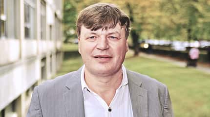 Pferdemist in Biogas, Strom oder Wärme verwandeln, Biogasanlage, Pferdemist, Dr. Hans Oechsner Pferdemist in Biogas, Strom oder Wärme verwandeln, Dr. Hans Oechsner