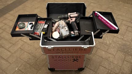 CAVALLO Frischer Wind im Spind, mit Ordnung und Kreativität mehr Platz im Stallschrank, vom Friseurwagen zum rollenden Werkzeugkasten