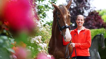 Imhotep, Charlotte Dujardin, Diana Porsche, Team GB, Dressur, FEI-Sperre Team-Foto von Charlotte Dujardin mit Wallach Imhotep kurz vor den Olympischen Spielen 2024