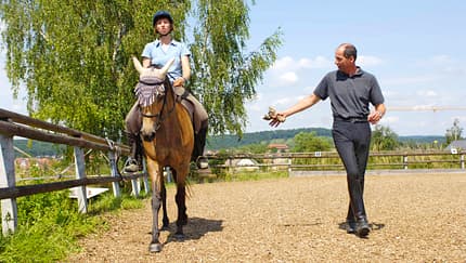 CAV Pferd Reiterin Reitlehrer