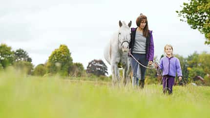 Reiten mit Baby,Kind,Check,Spazieren Kinder und Pferde