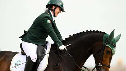 Paris 2024 Paralympics: Irische Reiterin Kate Kerr-Horan lobt ihr braunes Pferd