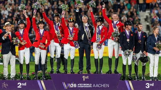 AACHEN - FEI World Championships 2026: Team Germany
EHNING Marcus (GER), HINNERS Sophie (GER), DEUSSER Daniel (GER), VOGEL Richard (GER), BECKER Otto (Bundestrainer) zur Medaillenvergabe 
