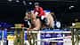 Pius Schwizer auf Just Special VK über einem Hindernis im Parcours während des Longines FEI Jumping World Cup in Amsterdam 2024.