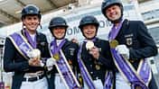 AACHEN - FEI World Championships 2026: das deutsche Dressur-Team mit ihren Goldmedaillen um den Hals.